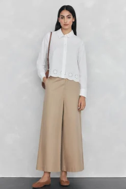 Camisa lisa bordados