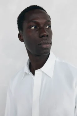 Camisa lisa fácil plancha