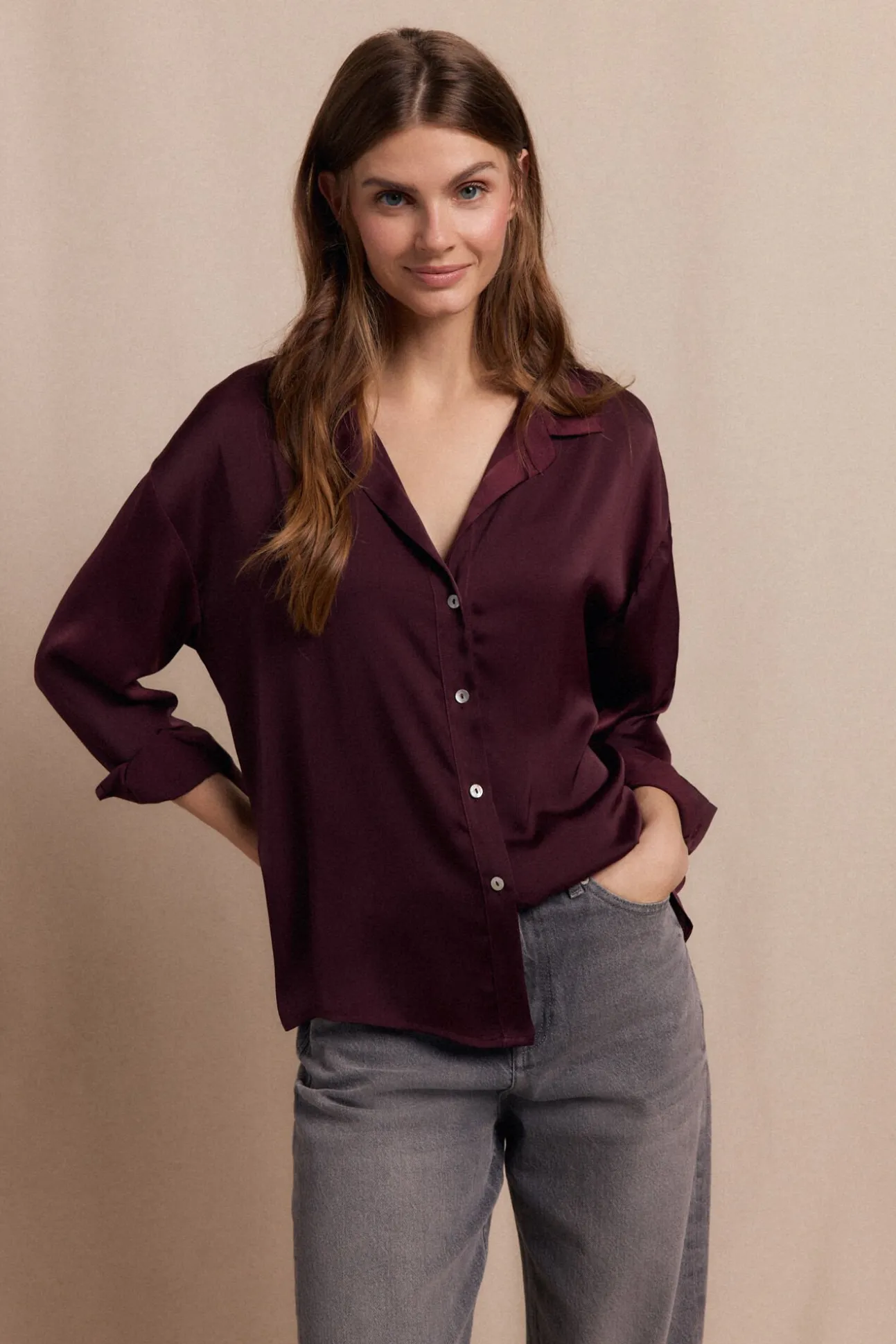 Camisa lisa satinada