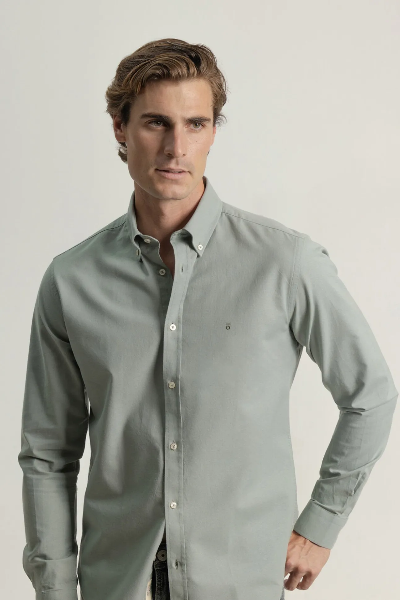 Camisa oxford slim fit algodón