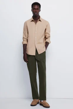 Camisa oxford tinte en prenda