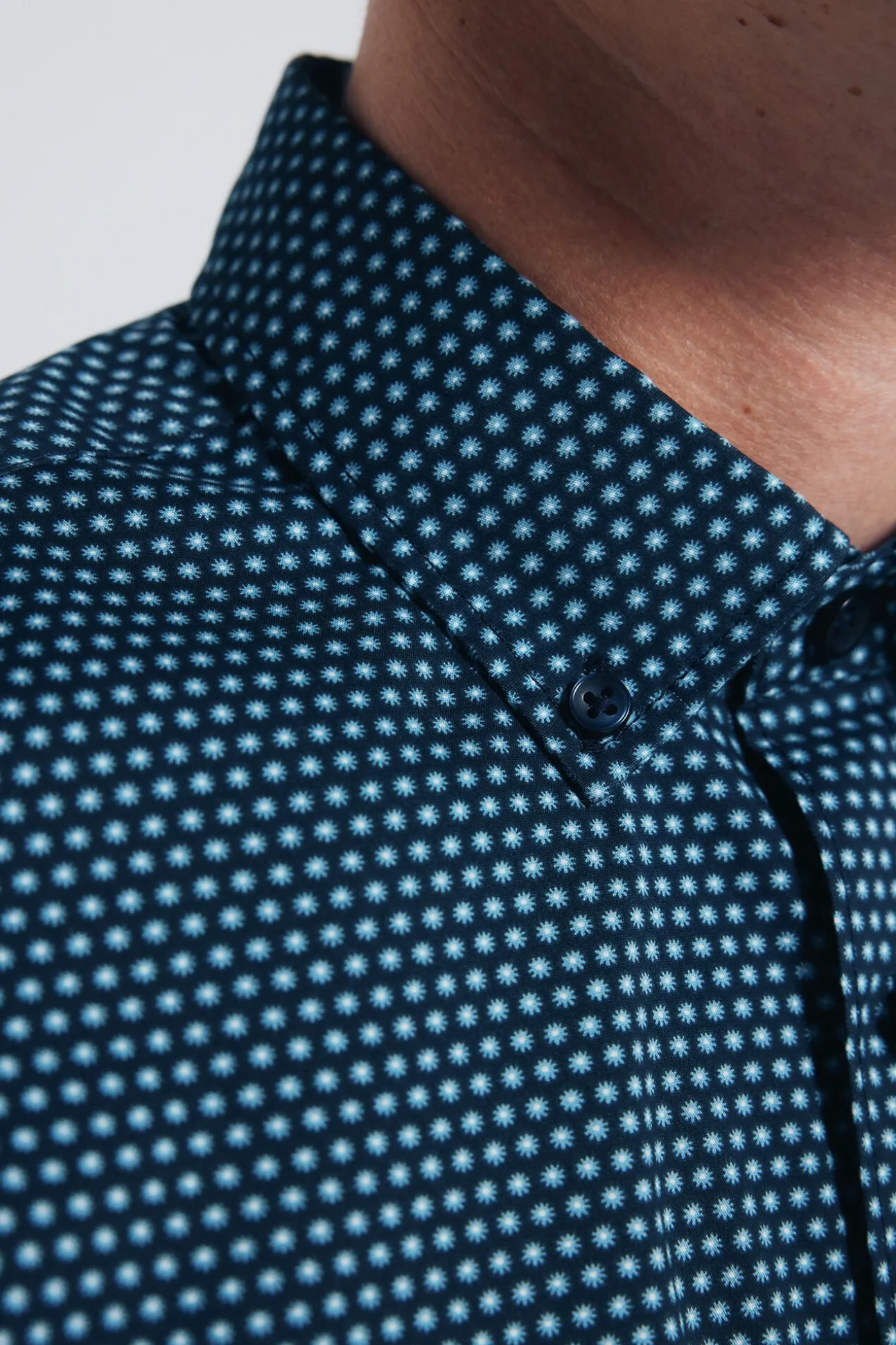 Camisa popelín micro estampado