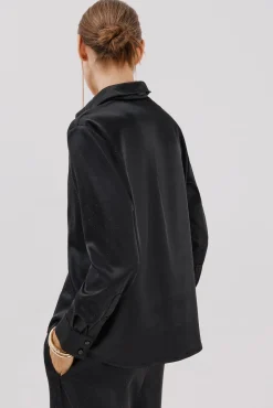 Camisa satinada brillos