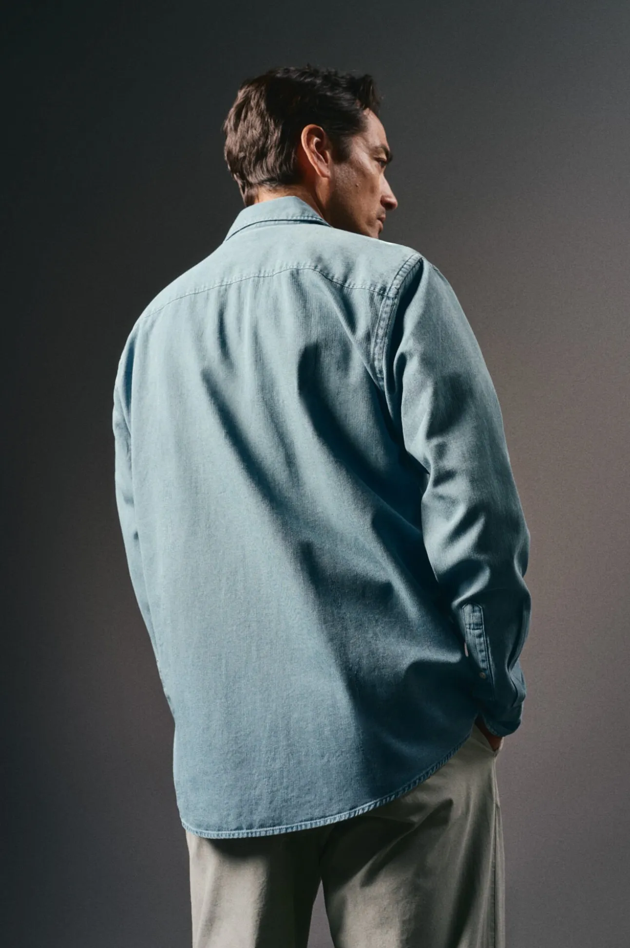 Camisa vaquera tejido espiga