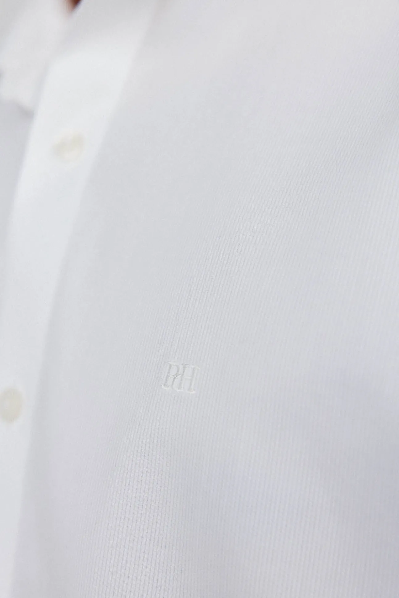 Camisa vestir estructura non iron + antimanchas slim fit