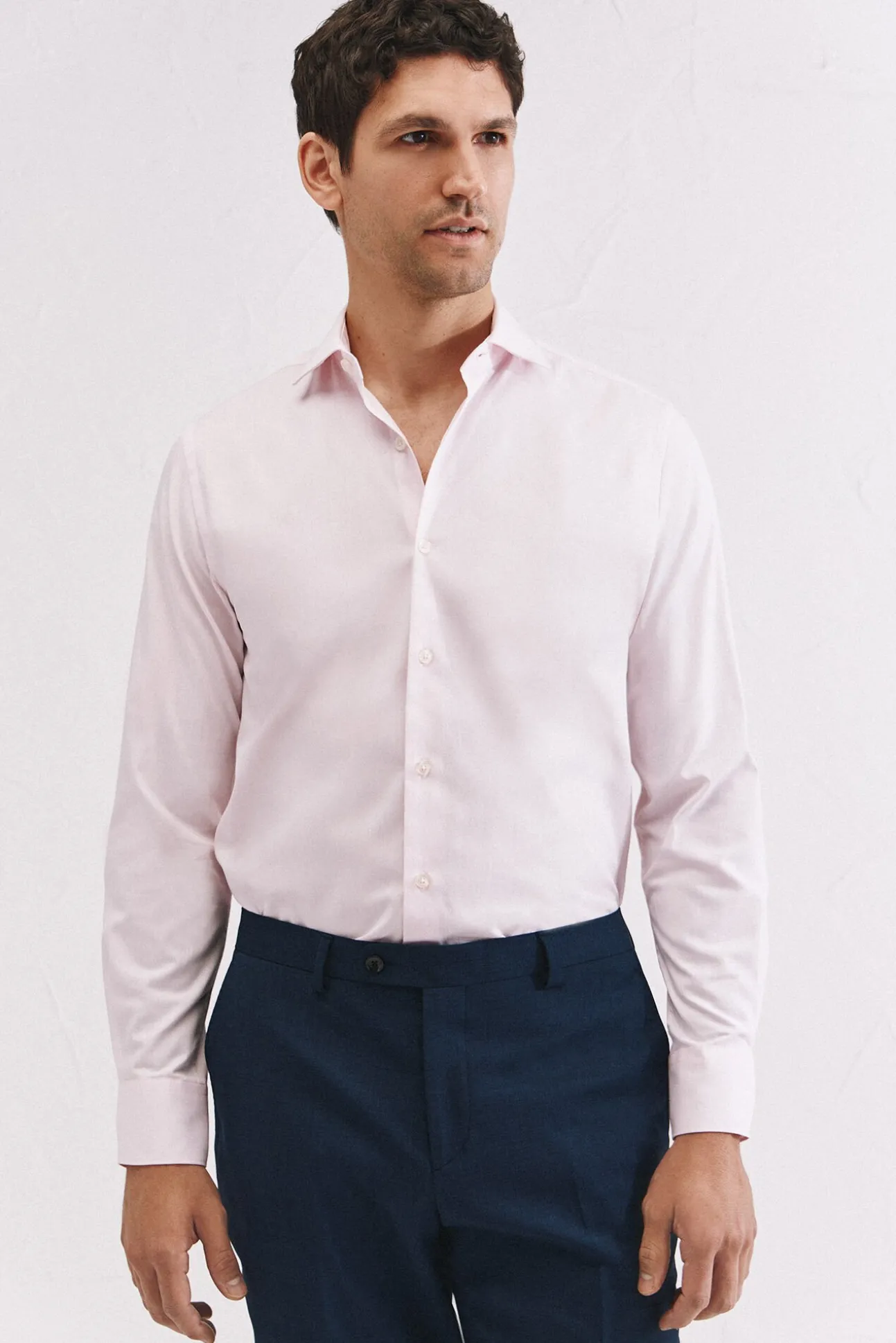 Camisa vestir lisa fácil plancha