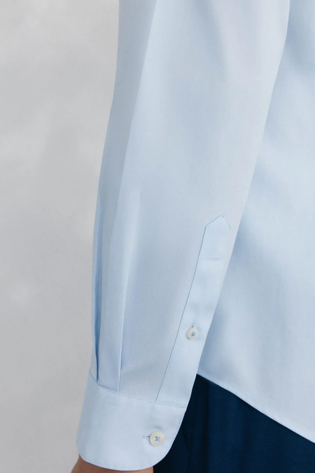 Camisa vestir lisa non iron + antimanchas slim fit