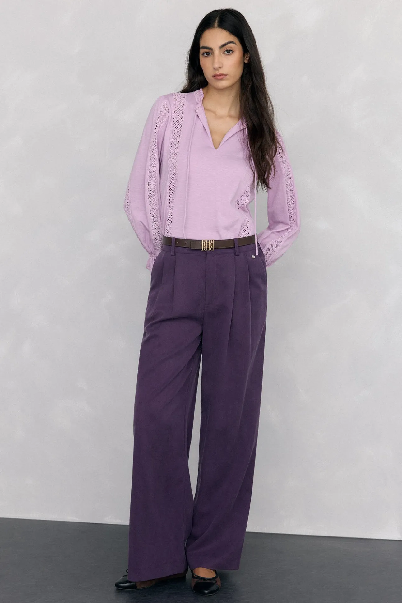 Camiseta abullonada lazo