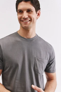Camiseta básica bolsillo