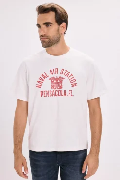 Camiseta básica con estampado frontal