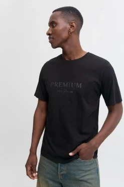 Camiseta básica con logo