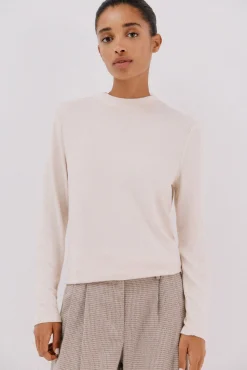 Camiseta básica cuello perkins