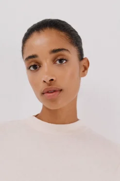 Camiseta básica cuello perkins