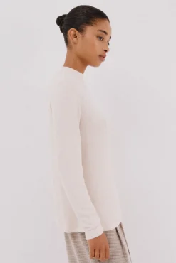 Camiseta básica cuello perkins