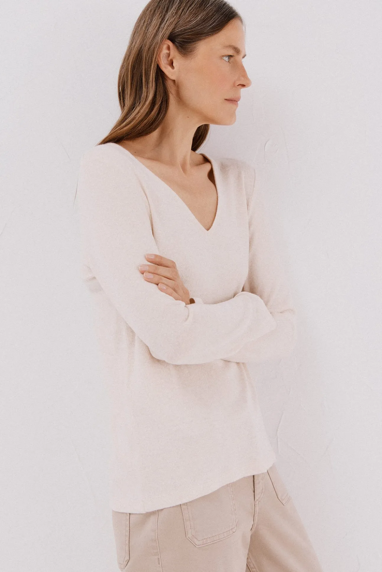 Camiseta básica cuello pico