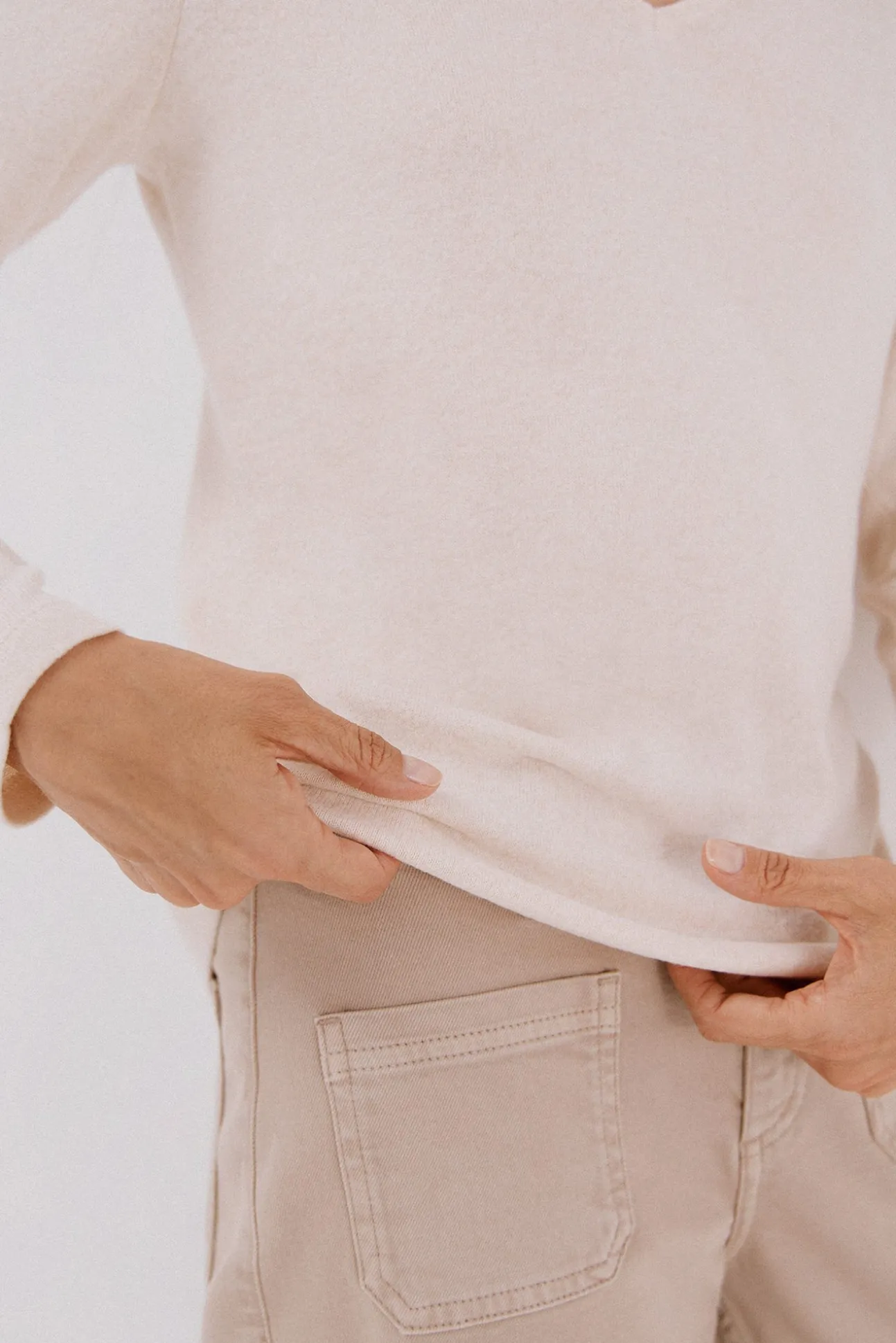 Camiseta básica cuello pico