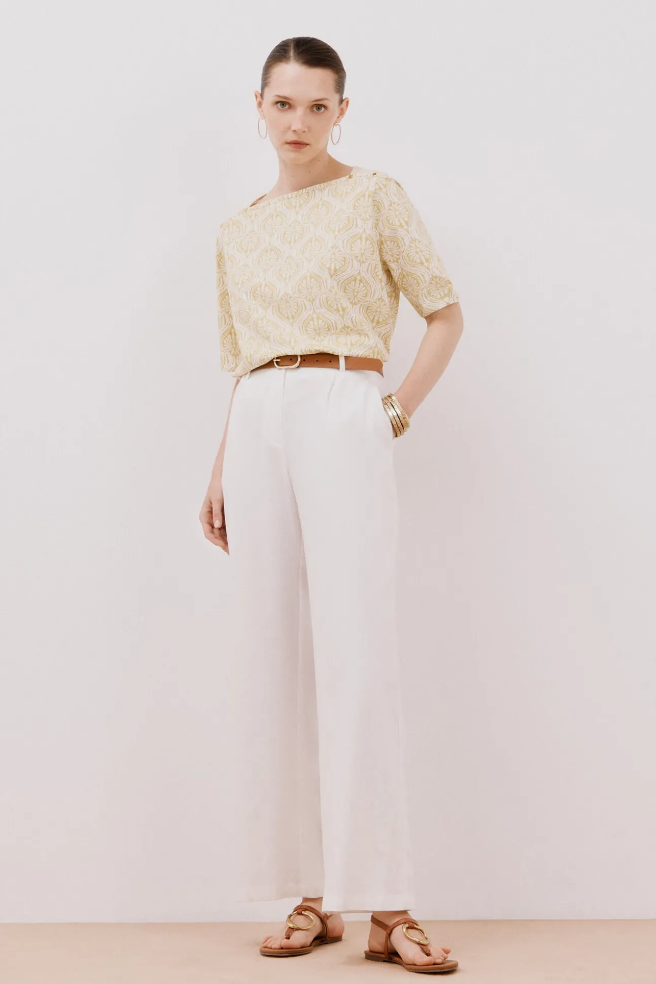 Camiseta básica escote barco