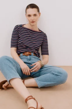 Camiseta básica escote barco