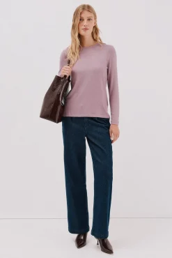 Camiseta básica escote caja