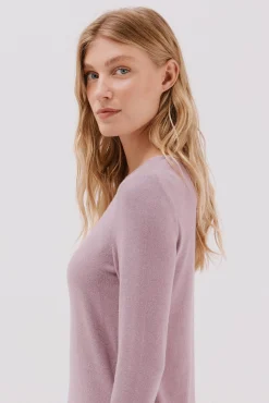 Camiseta básica escote caja