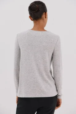 Camiseta básica escote caja