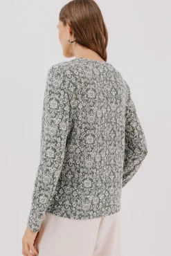 Camiseta caja botones