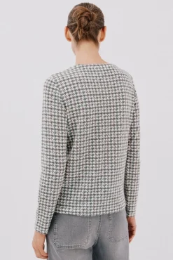 Camiseta caja botones