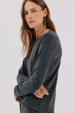 Camiseta caja botones