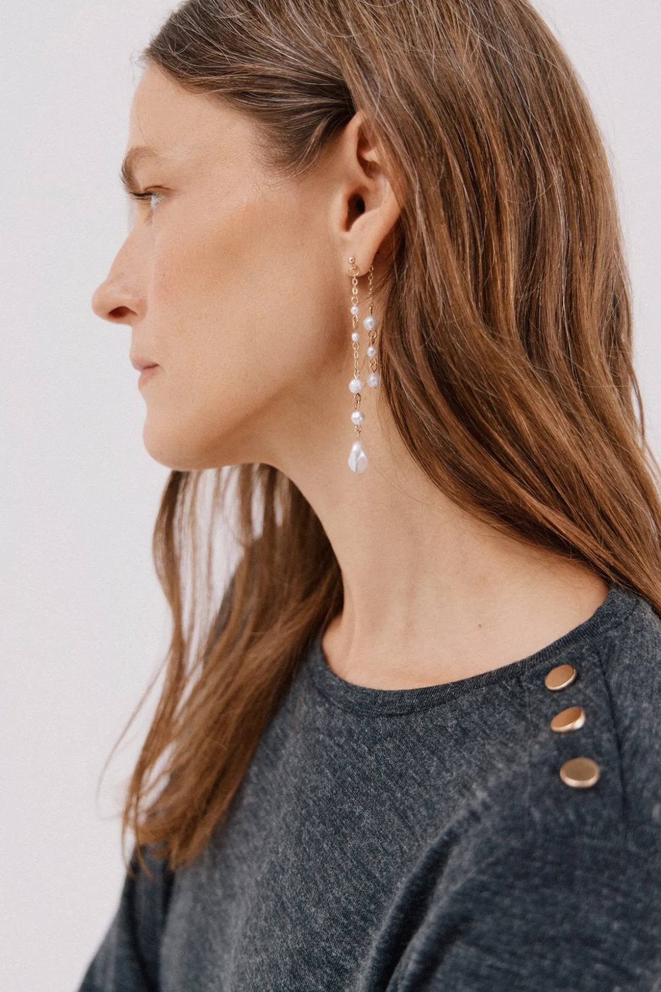 Camiseta caja botones