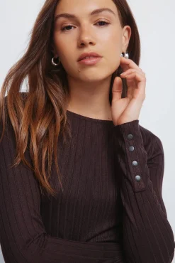 Camiseta canalé escote barca