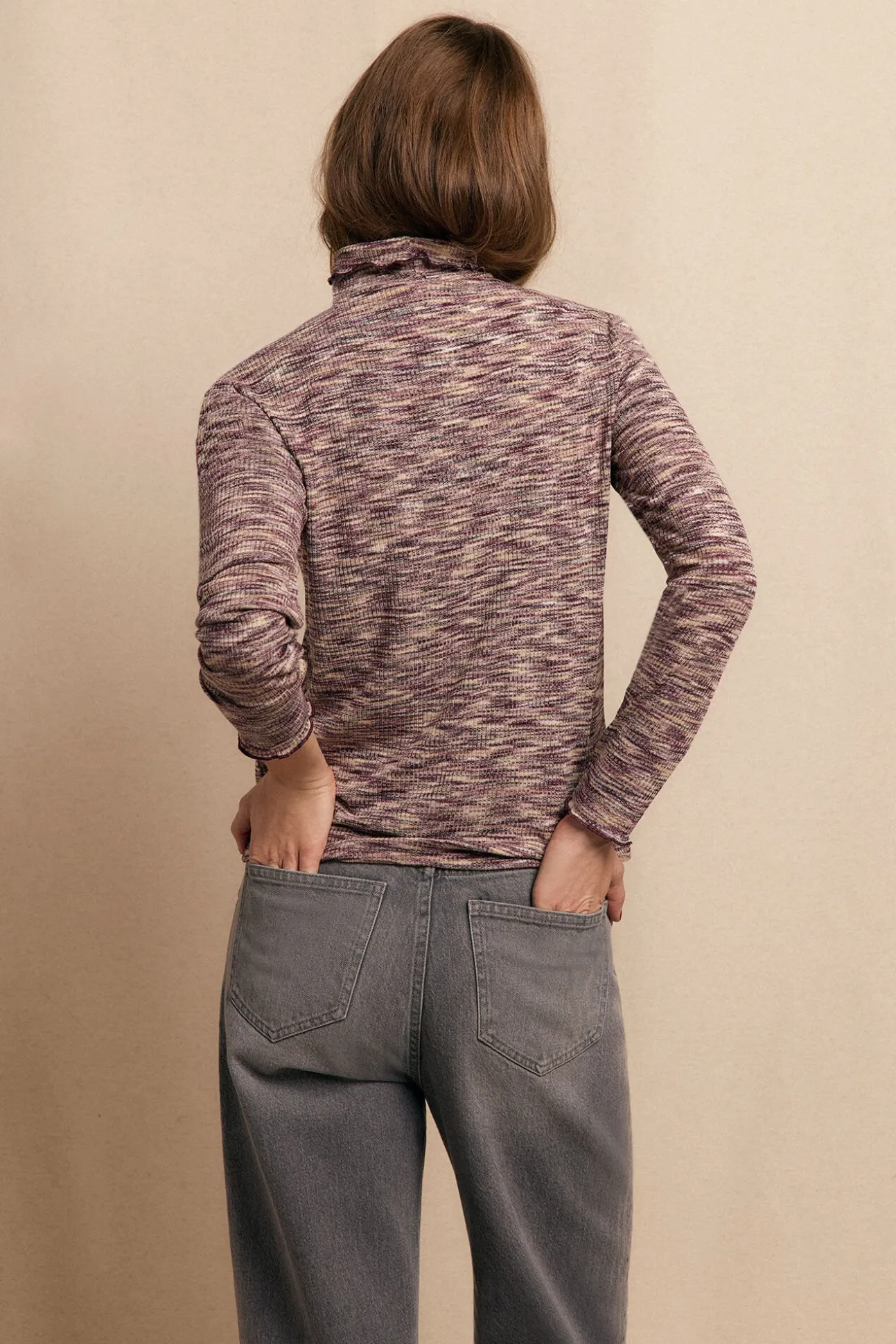 Camiseta cuello alto melange