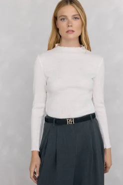 Camiseta cuello chimenea estructura