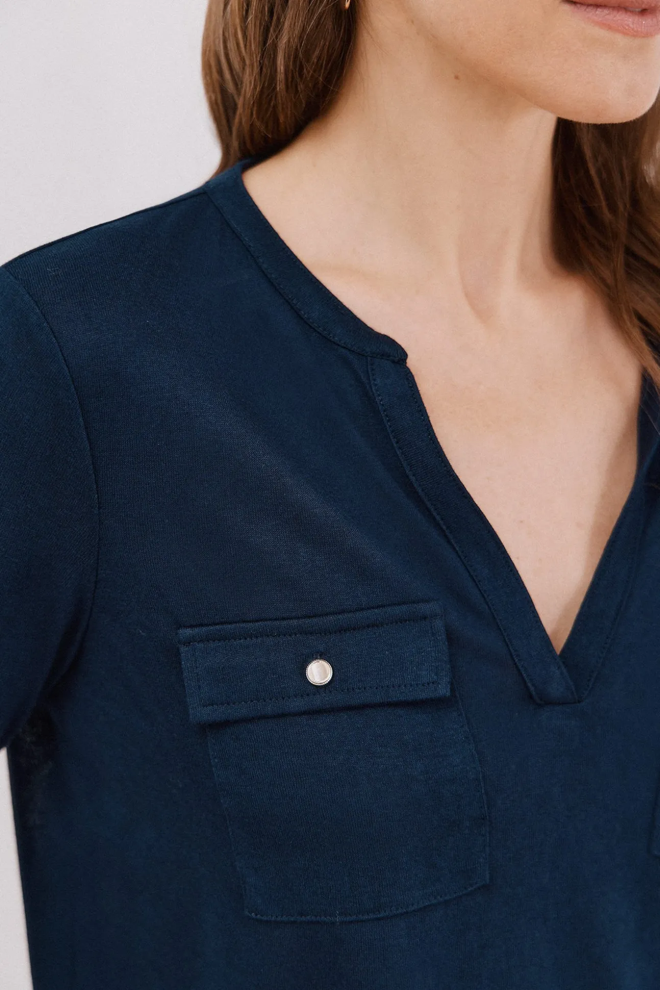 Camiseta cuello mao efecto lino