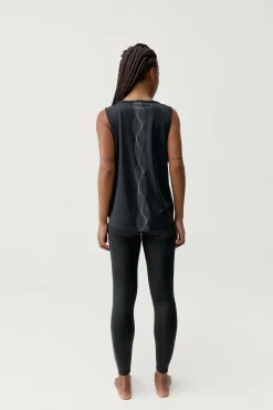 Camiseta deportiva Kishi negro