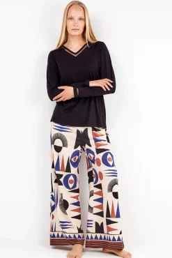 Camiseta detalle encaje escote