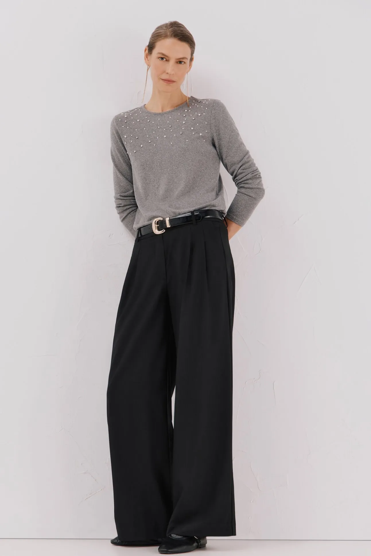 Camiseta detalle perlas y strass