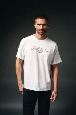 Camiseta gráfica lavada