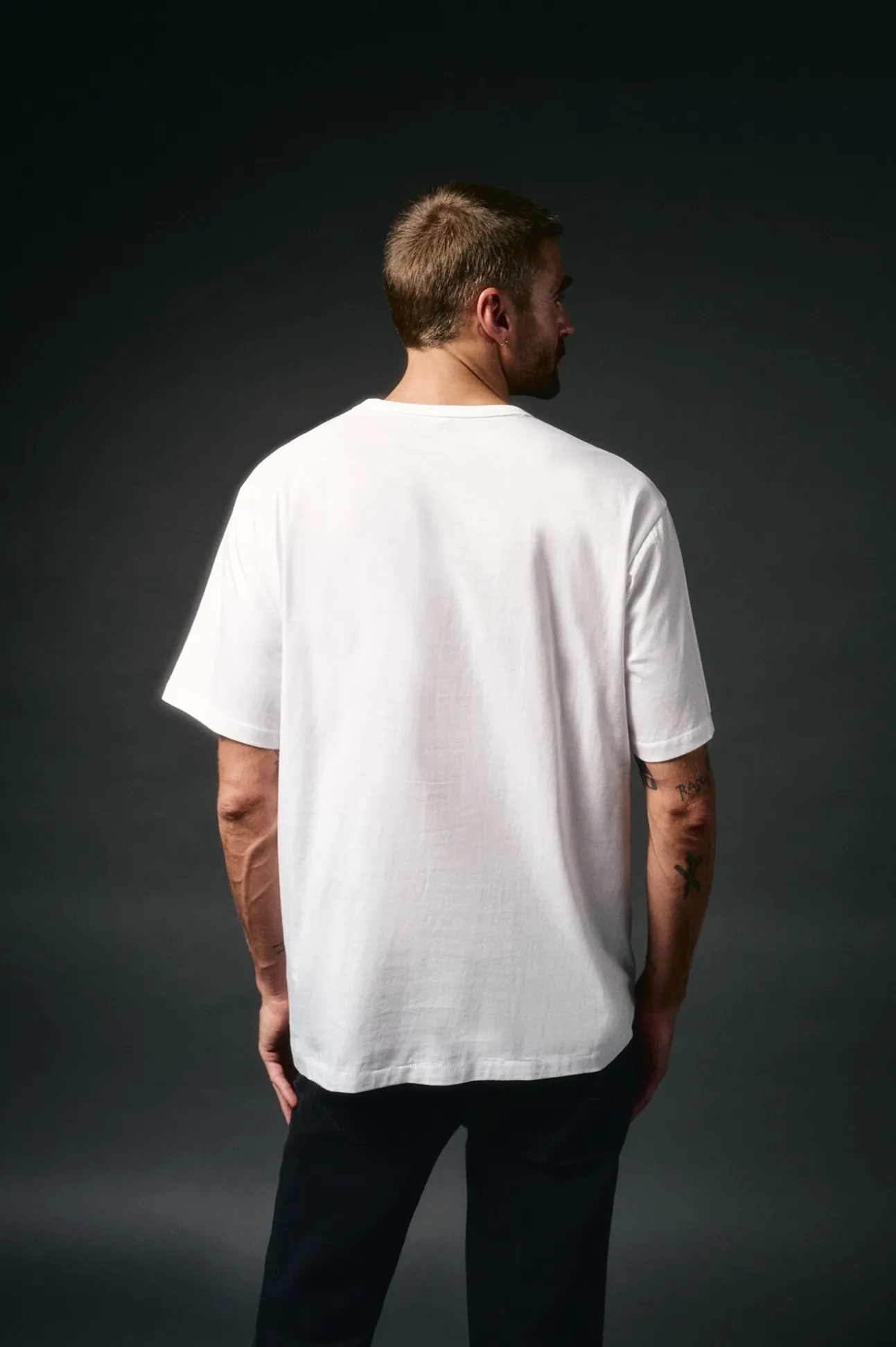 Camiseta gráfica lavada