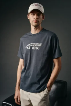 Camiseta gráfica lavada