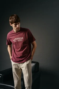 Camiseta gráfica lavada