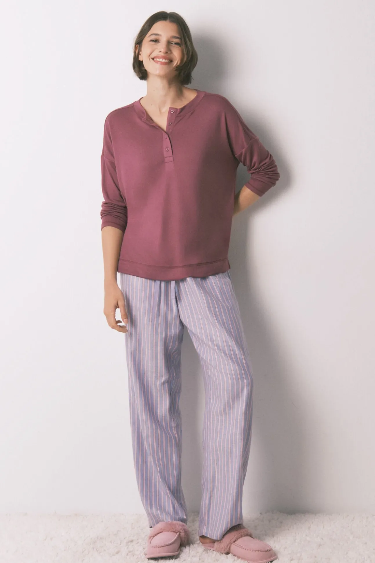 Camiseta holgada manga larga granate