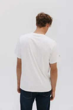 Camiseta logo bordado