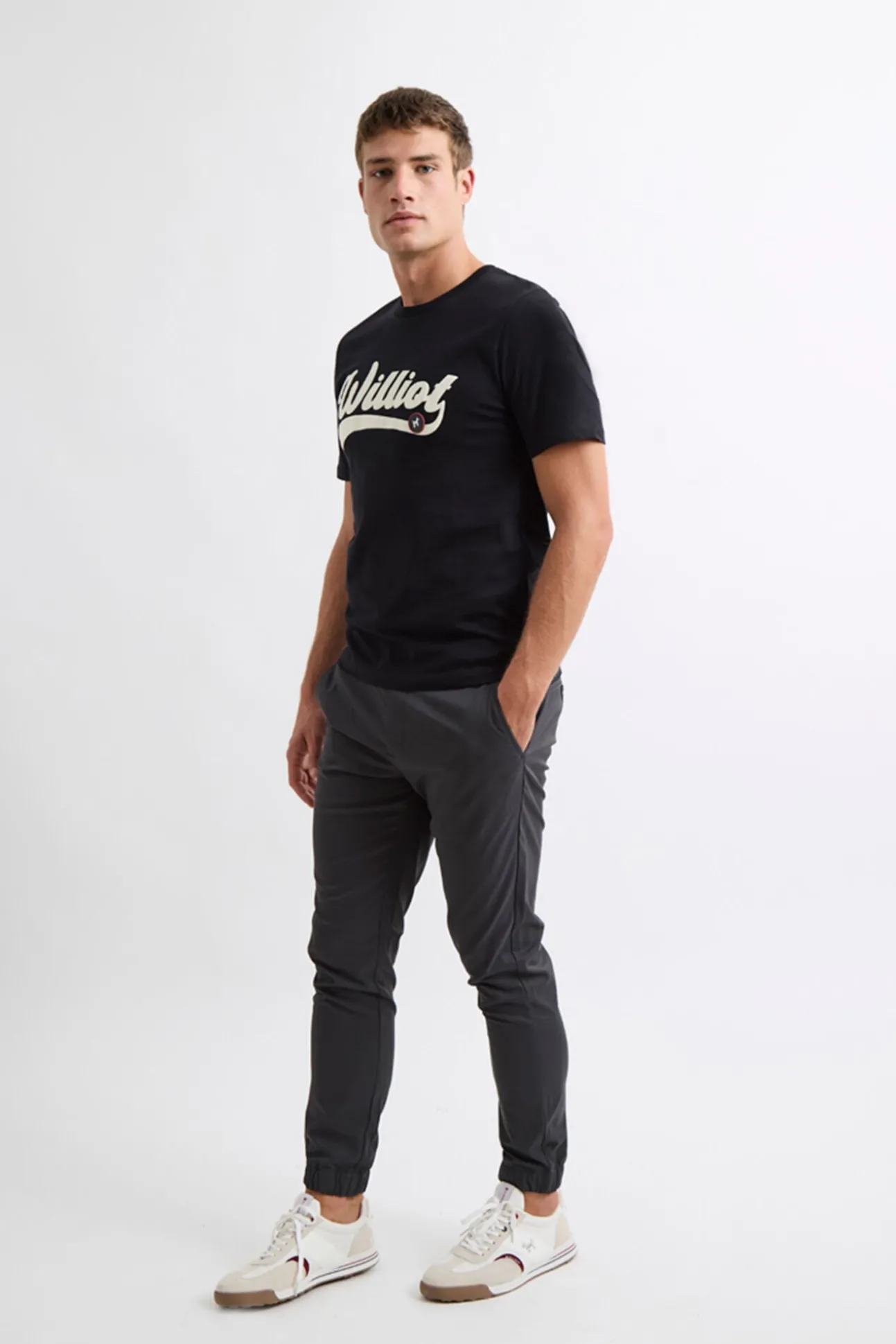 Camiseta Logo Vintage