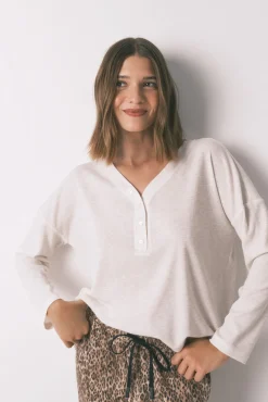 Camiseta manga larga waffle marfil