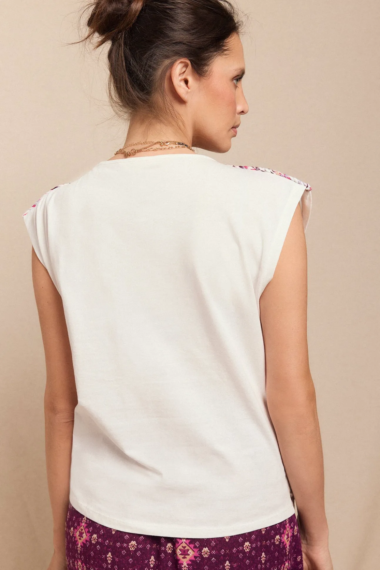 Camiseta trenza fruncida