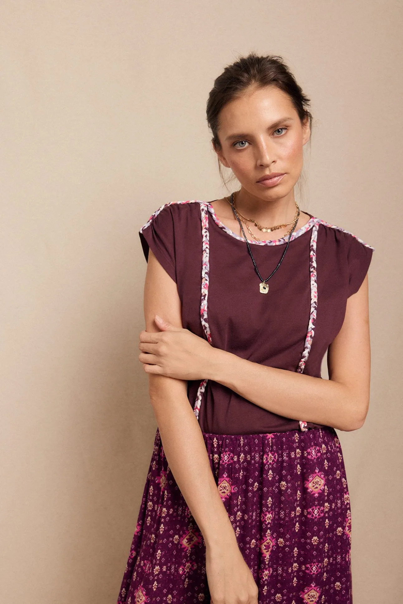 Camiseta trenza fruncida