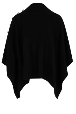 Capa con cuello alto