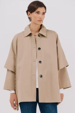 Capa en tejido gabardina