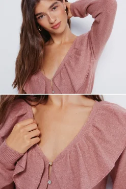 Cardigan escote volante