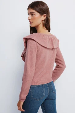 Cardigan escote volante
